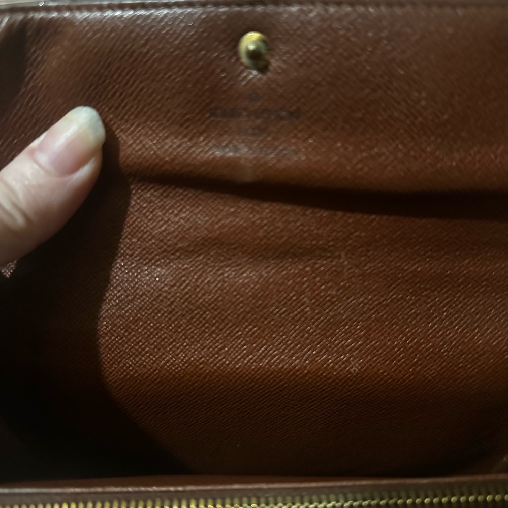 Louis Vuitton Brown Wallet - Picture 14 of 16